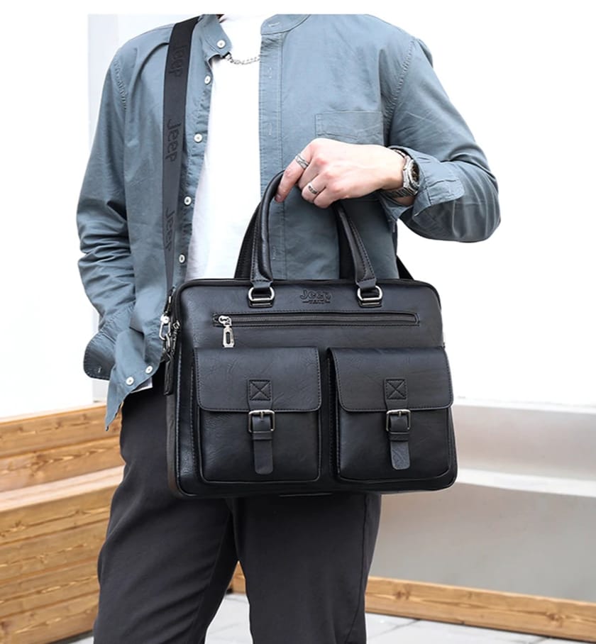 Cartable Business Jeep Buluo en Cuir – Praticité & Style au Quotidien
